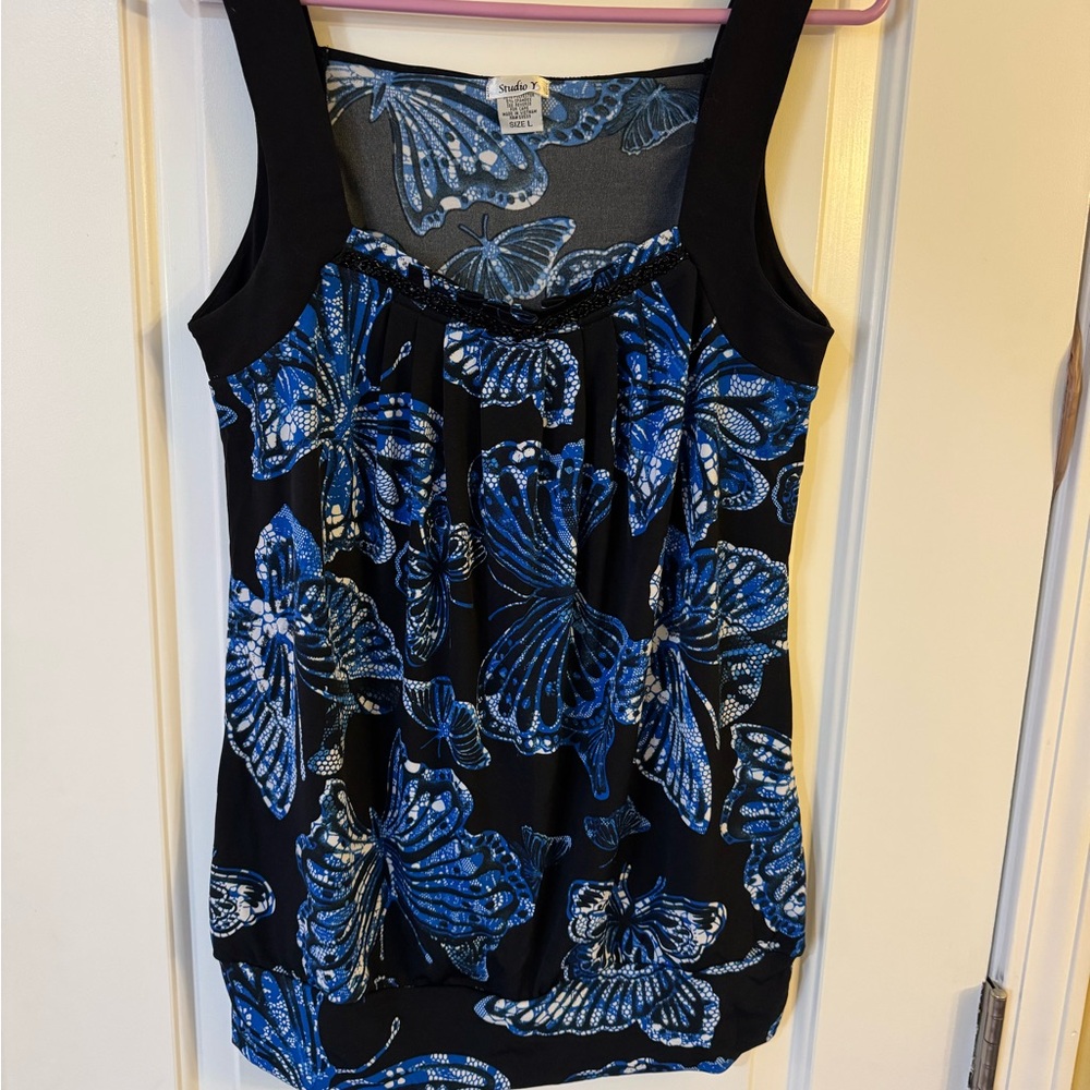Studio Y Blue Sleeveless Tie Front Tank Top